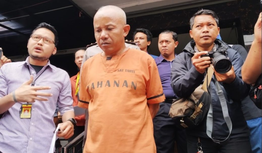 Eyang Anom, Dukun Asal Bandung Barat yang Jadikan Anak Tiri Budak Seks