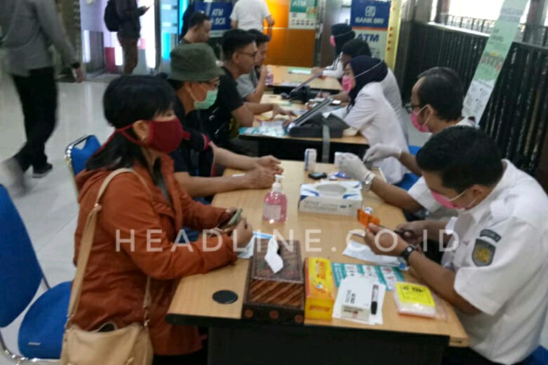 Pemeriksaan kesehatan calon penumpang KA merupakan tindakan pencegahan yang dilakukan oleh KAI.