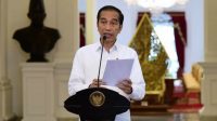 Presiden Jokowi Melarang Penagihan Hutang lewat Debt Collector. (Foto: Headline.co.id)