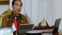 Presiden Jokowi memimpin rapat terbatas di Istana Negara, mengambil kebijakan penting untuk bangsa dan negara. (Foto: Setpres)