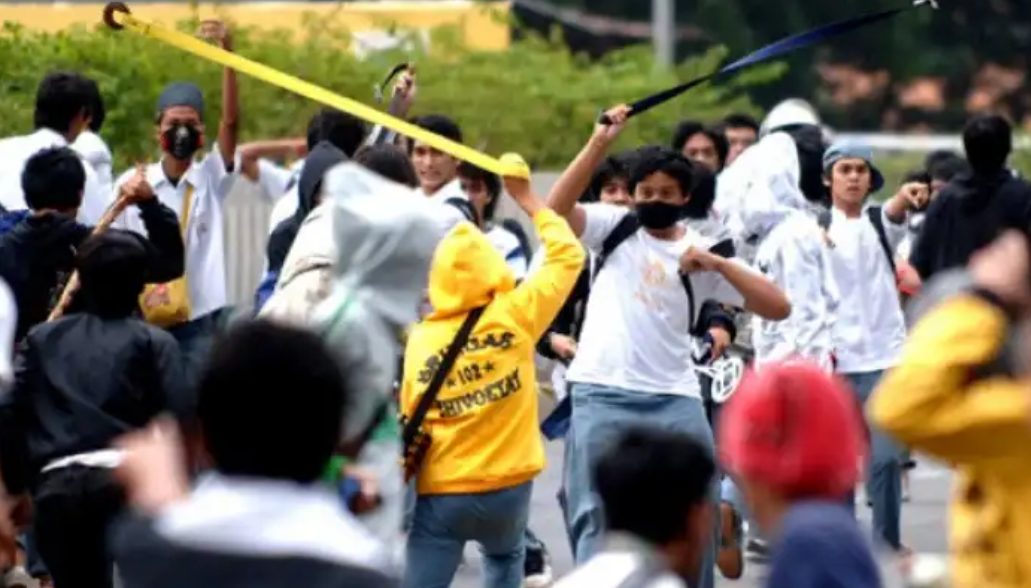 Contoh Gejala Sosial Di Lingkungan Tempat Tinggal Alya Spa X - Riset