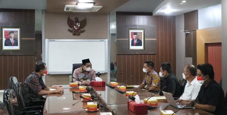 Gus Yasin Terima Kunjungan Desnsus 88