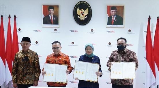 Penandatanganan SKB tiga Menteri tentang Hari Libur Nasional dan Cuti Bersama 2023