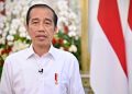 Presiden Joko Widodo menyampaikan pernyataan pers di Istana Merdeka
