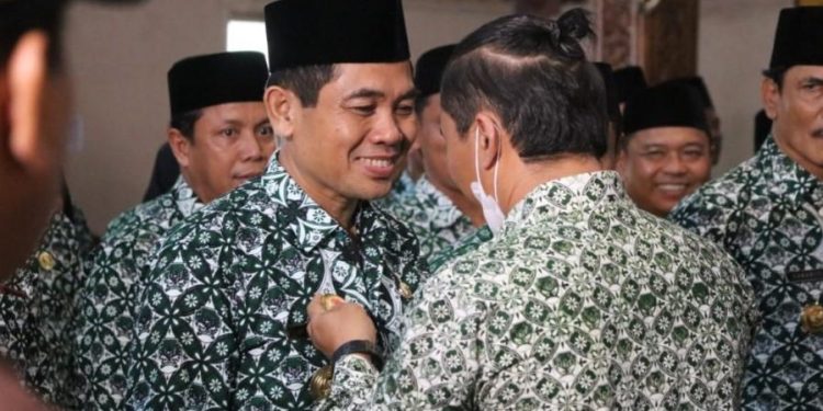 pelantikan Pengurus Dewan Pimpinan Cabang Perkumpulan Aparatur Pemerintah Desa Seluruh Indonesia