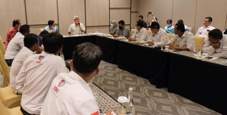 Ganjar Pranowo Temui Serikat Buruh