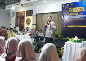 Wadirbinmas Polda DIY memberikan sambutan saat pencanangan Desa Bisma di Karangwuni RW 02