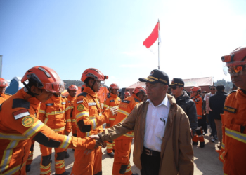 Menko PMK mengunjungi basecamp Basarnas Indonesia yang ada di kota Antakya Turki