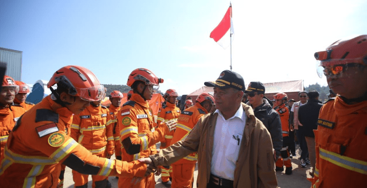 Menko PMK mengunjungi basecamp Basarnas Indonesia yang ada di kota Antakya Turki