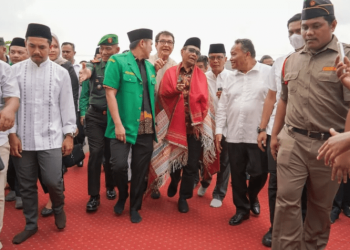 Menko Polhukam meminta tokoh-tokoh agama dan pimpinan Pondok Pesantren ikut mengamankan Pemilu 2024