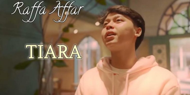 lirik lagu tiara menggamit kenangan zaman persekolahan