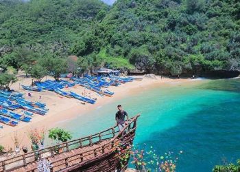 Harga Tiket Masuk Pantai Gesing Yogyakarta
