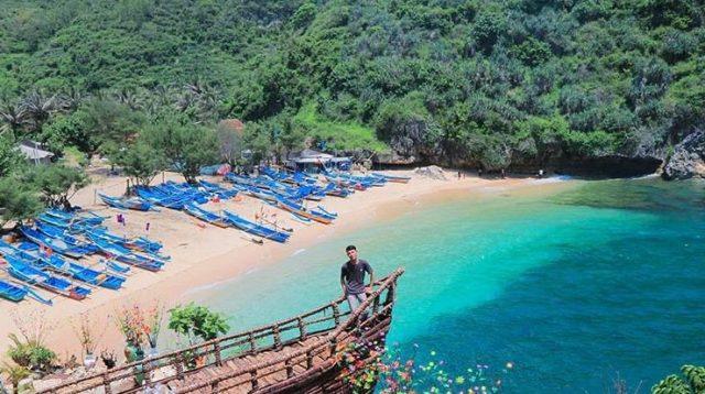 Harga Tiket Masuk Pantai Gesing Yogyakarta