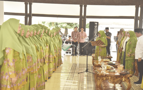 acara Pelantikan, Harlah Muslimat NU Ke-77 Dan Halal Bihalal Pengurus PC Muslimat NU Kabupaten Lumajang