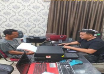 Satreskrim Polres OKU Timur berhasil menangkap pelaku penusuk Kadus 12 Dusun Pematang Jati, Desa Mendayun