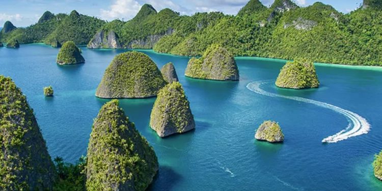 Keindahan Wisata Raja Ampat yang memukau