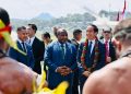Presiden Joko Widodo beserta rombongan tiba di Bandara International Jacksons, Port Moresby, Papua Nugini