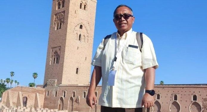 Bupati Sukabumi Marwan Hamami saat berfoto di Masjid Koutoubia