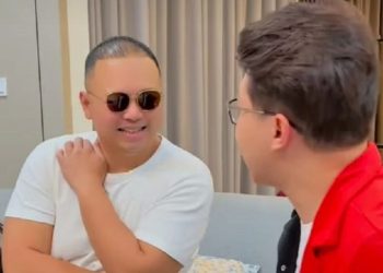 Codebluuuu hadir di depan dr Richard Lee