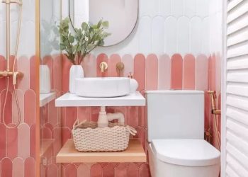 Desain kamar mandi minimalis 2X2 Sederhana Bagus