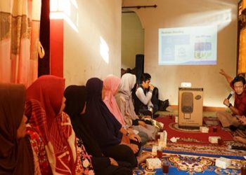 Dosen Prodi Ilmu Ekonomi FBE UII Arif Fajar Wibisono, melaksanakan kegiatan pemberdayaan masyarakat di Kalurahan Purwobinangun, Kapanewon Pakem, Kabupaten Sleman, yang berada di kawasan lereng gunung Merapi.