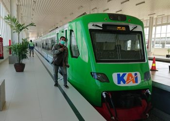 Harga tiket dan jam keberangkatan KA Bandara Terdekat