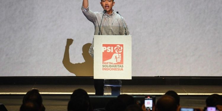 Ketua Umum Partai Solidaritas Indonesia Kaesang Pangarep menyampaikan orasi politiknya dalam Kopi Darat Nasional PSI di Jakarta