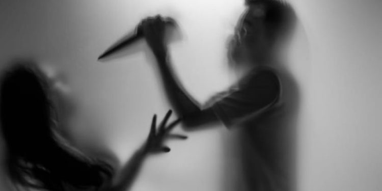 Pembunuhan Karyawati di Lobby Mal