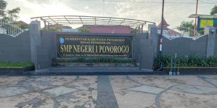 SMPN 1 Ponorogo