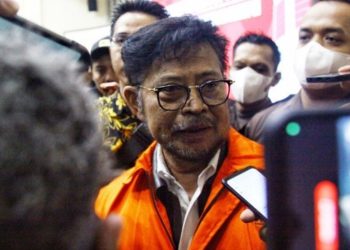 Eks Mentan Syahrul Yasin Limpo Berompi Oranye dan Diborgol