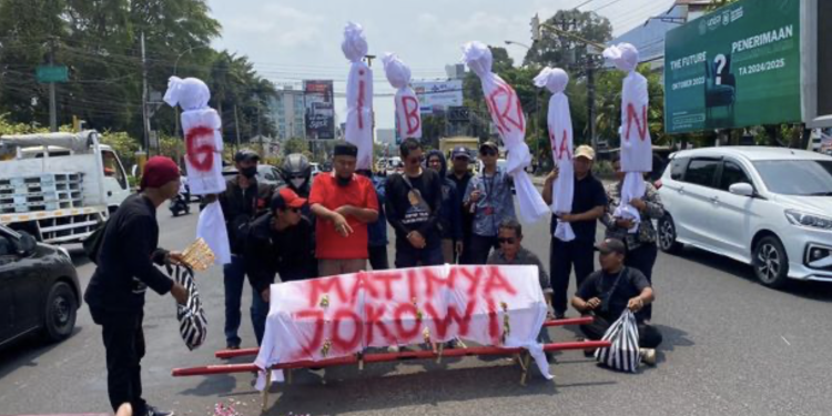 Viral Kecewa Gibran Maju Cawapres