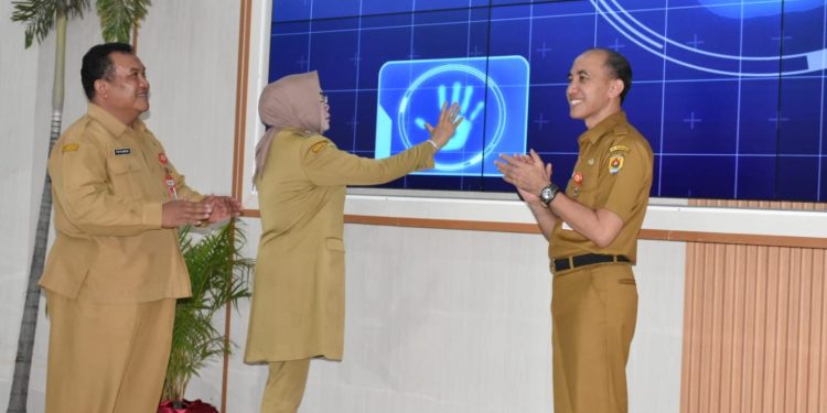 Bupati Grobogan Sri Sumarni Melakukan Peluncuran aplikasi Srikandi dilakukan di Gedung Riptaloka Setda Grobogan