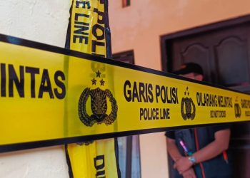 Garis Polisi Terpasang di Rumah Kontrakan produksi narkoba berkedok keripik pisang dan happy water