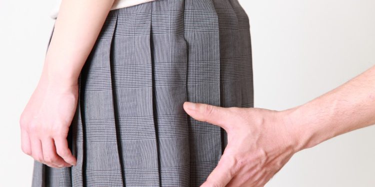 Ilustrasi Gambar Pencabulan mahasiswi