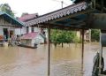Kondisi rumah yang terendam banjir di Kabupaten Kapuas Hulu