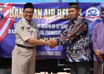 Korpri Polri Polda serah terima Bantuan Air Bersih kepada Pemerintah Kalurahan Giripurwo