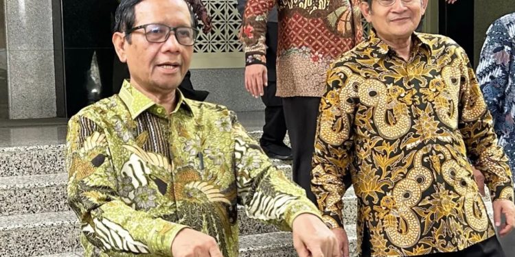 Menkopolhukam Mahfud MD Saat Memberikan Keterangan kepada Media di Universitas Brawijaya