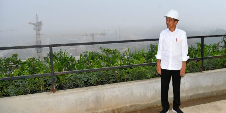 Presiden Joko Widodo Melakukan Inspeksi Proyek Pembangunan Ibukota Nusantara