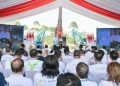Presiden Joko Widodo secara resmi melakukan peletakan batu pertama atau groundbreaking untuk memulai pembangunan Kompleks Perkantoran Bank Indonesia di Ibu Kota Nusantara