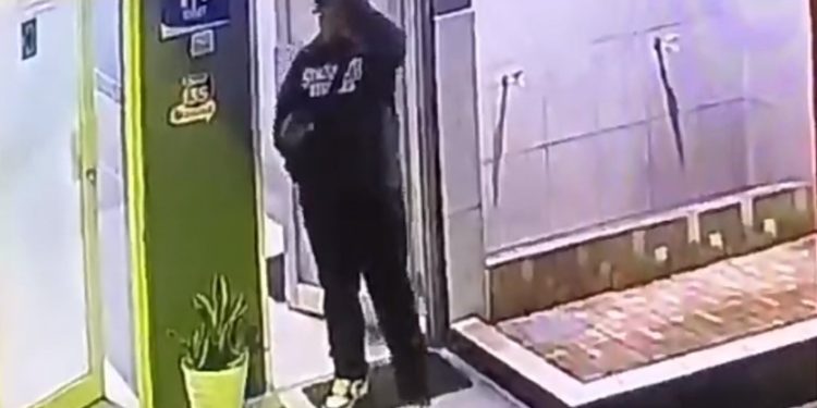 Tangkapan Layar Terduga Pelaku Pengambilan gambar di toilet salah satu SPBU di Sleman