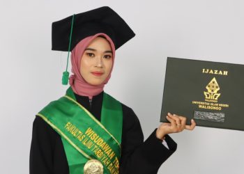 Nilal Muna Fatmawati, wisudawan terbaik Prodi Pendidikan Islam Anak Usia Dini FITK UIN Walisongo