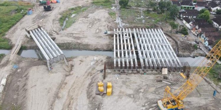 Konstruksi Tol Jogja Solo di wilayah Delanggu, Klaten, Jawa Tengah