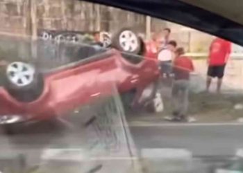 Penyebab Mobil Merah Terbalik di Ringroad Selatan