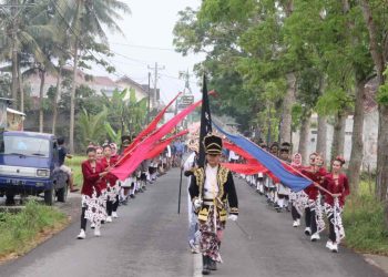 Upacara adat tuk si bedug