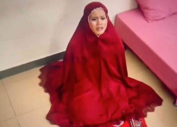 tangkapan layar siskaee dalam film kramat tunggak