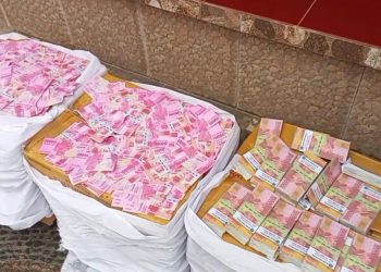 Ilustrasi gambar pengganda uang