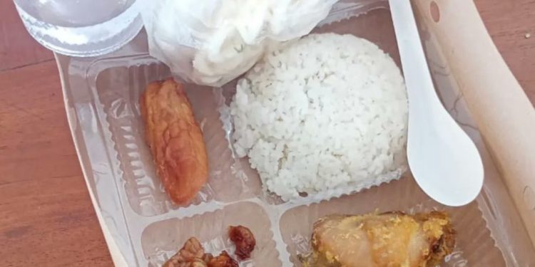 Konsumsi Viral Pelantikan KPPS