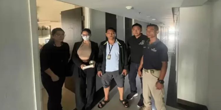 Polisi Jemput Paksa Siskaeee di Apartemen Sleman