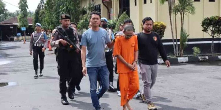 Polisi Tangkap Pelaku Penipuan Biro Umroh