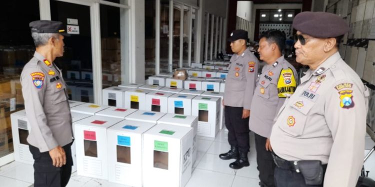 Polres Kediri Kota Jaga Ketat Gudang KPU